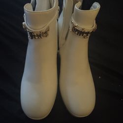 Juicy heels Size 7.5 Women’s 