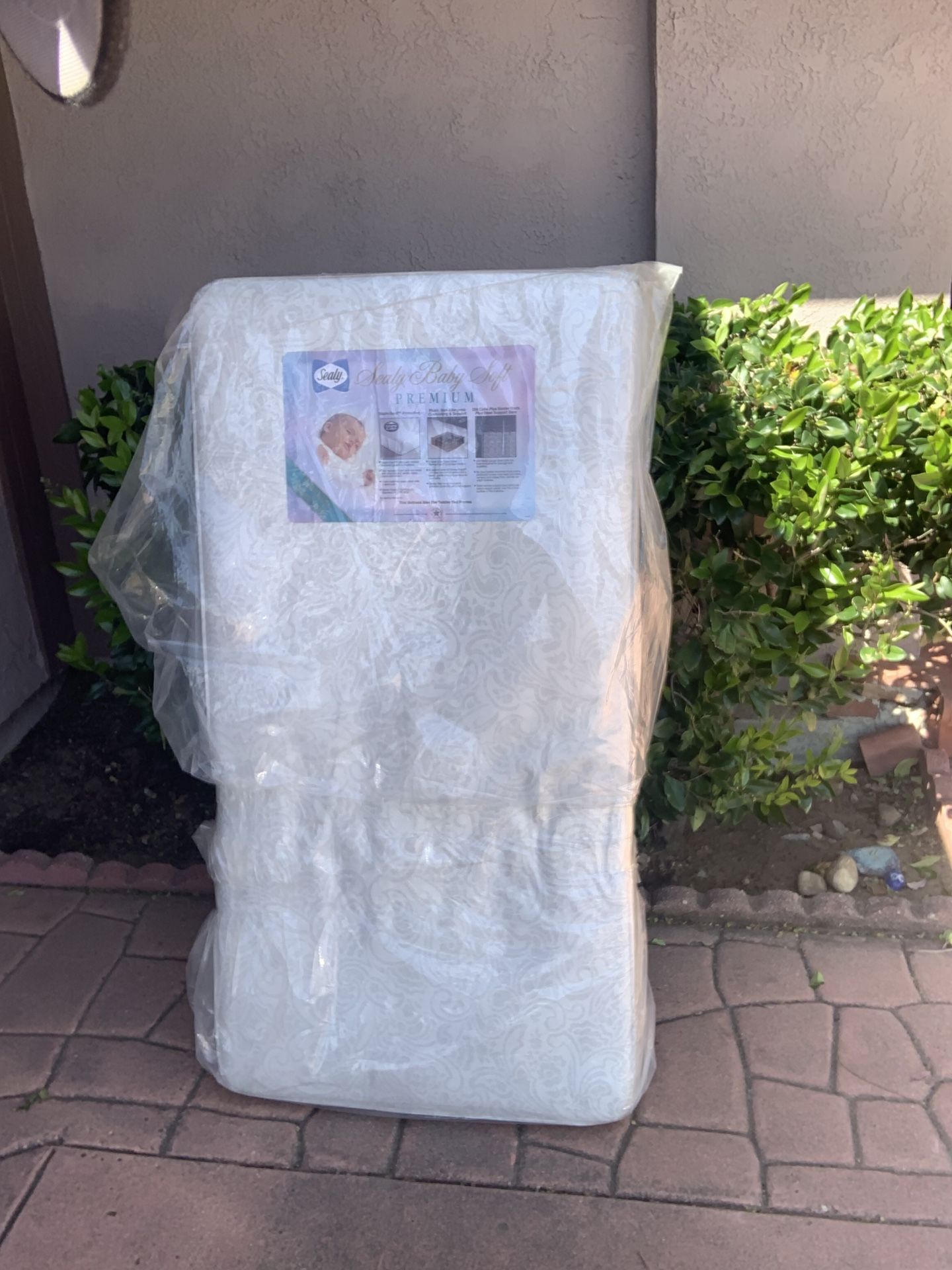 Sealy Baby/Toddler Mattress (must sell!)