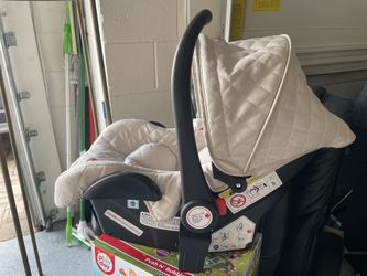 Car Seat Only (no Base)