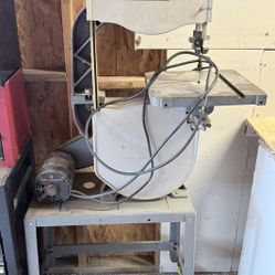 Delta Band Saw