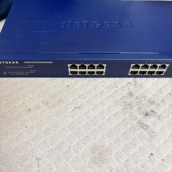 NETGEAR ProSafe 16-Port Gigabit Switch (model JGS516