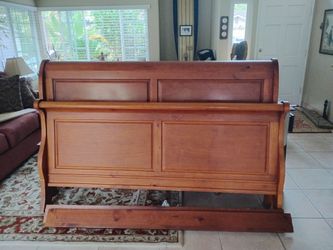 King Solid Pine Sleigh Bed