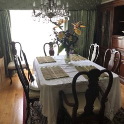 Dinette Table W/chairs 