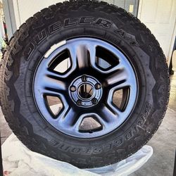 245/75 R17 Bridgestone A/T M&S