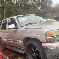 2004 GMC Yukon