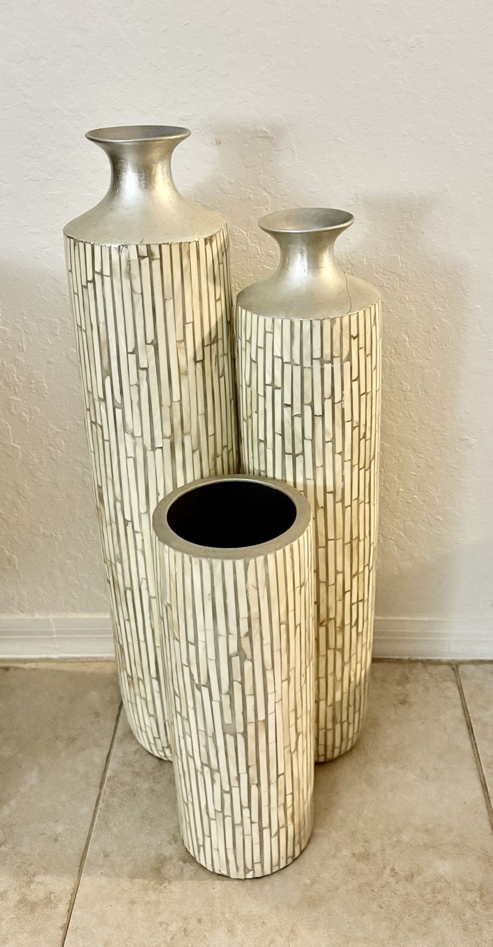 Vases set Silver & Cream