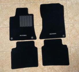 NEW OEM Nissan Altima Floor Mats