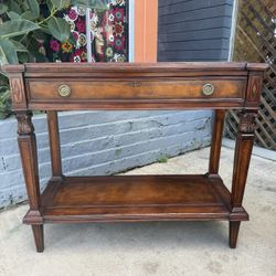 John Richards Leather Top Beautiful Antique Side Table With Key