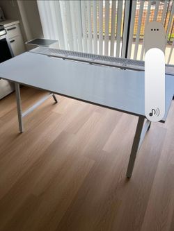 IKEA UTESPELARE gaming desk