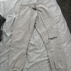 oatmeal essential pants size medium