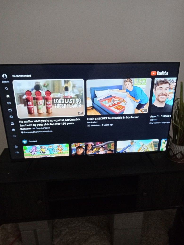 43 Inch Smart Hisense Roku TV $150 