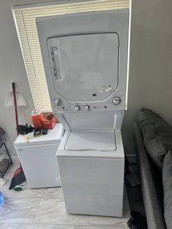 Duel Washer And Dryer
