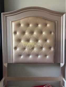 Twin bed frame