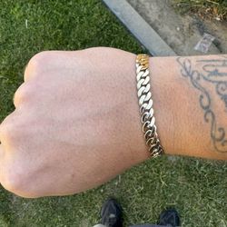 14k Solid 8MM Cuban Link Bracelet 8”