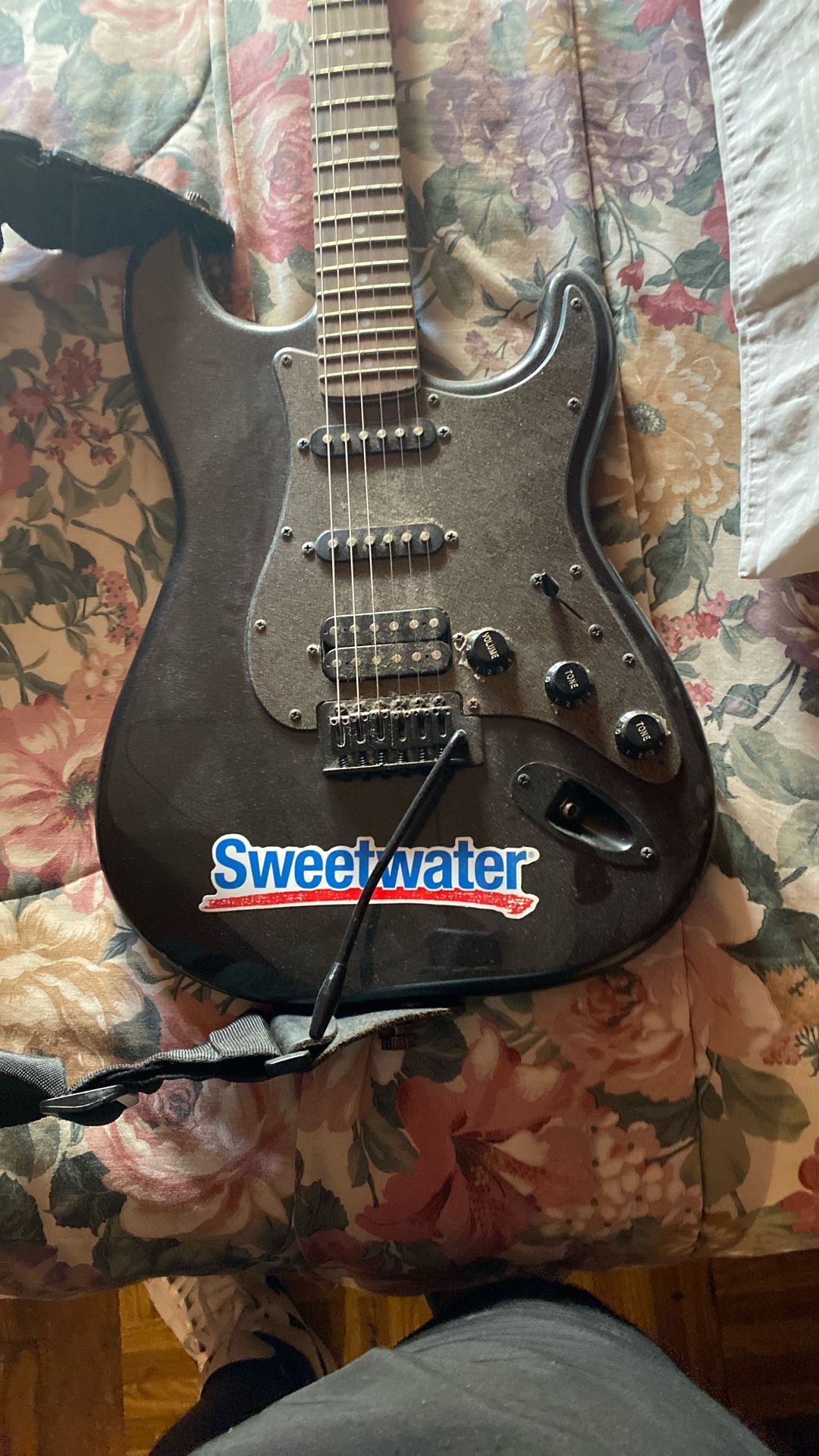 SQUIER BULLET STRAT FOR SALE!