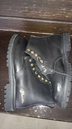 Vintage gorrilla work boots. None steel toe New size 6 EE men's