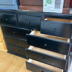 Pinewood Black New $429