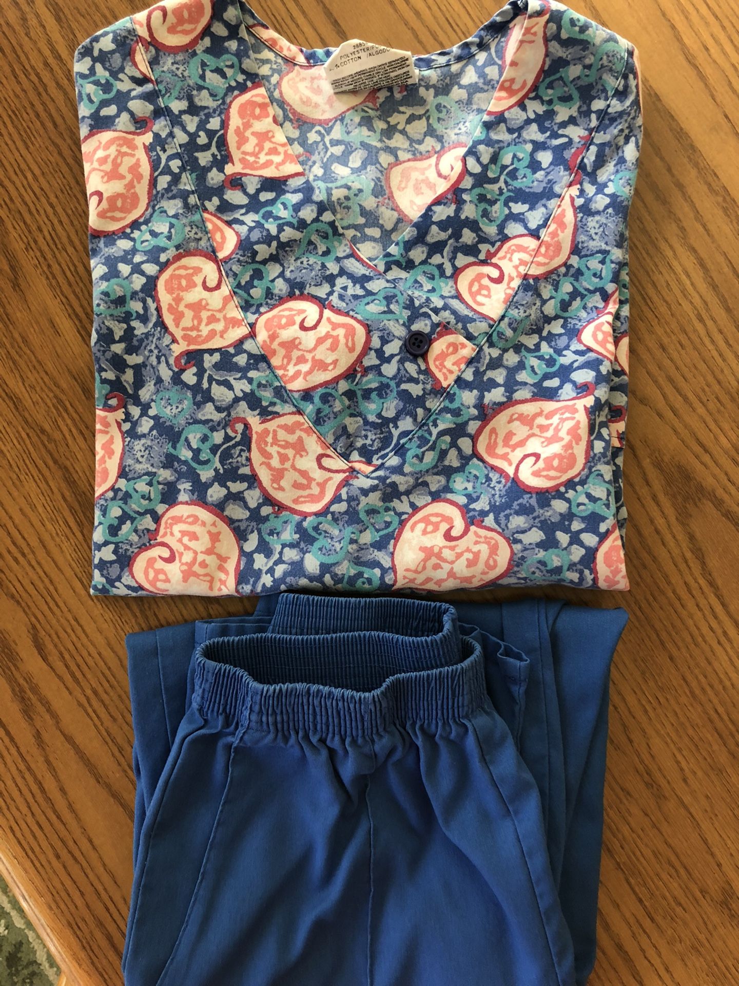 Scrub Set - Top Size S, Pants Size SP