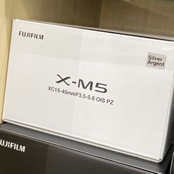 Fujifilm X-M5 Camera Kit