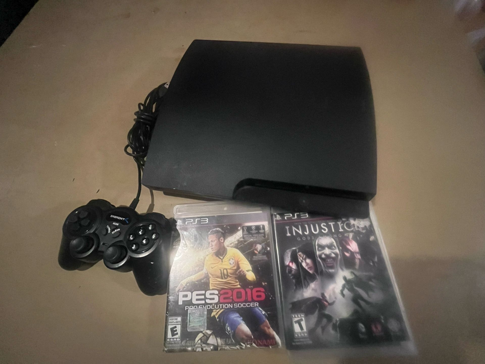 PS3 Slim 320 Gig W Games And Wires Control