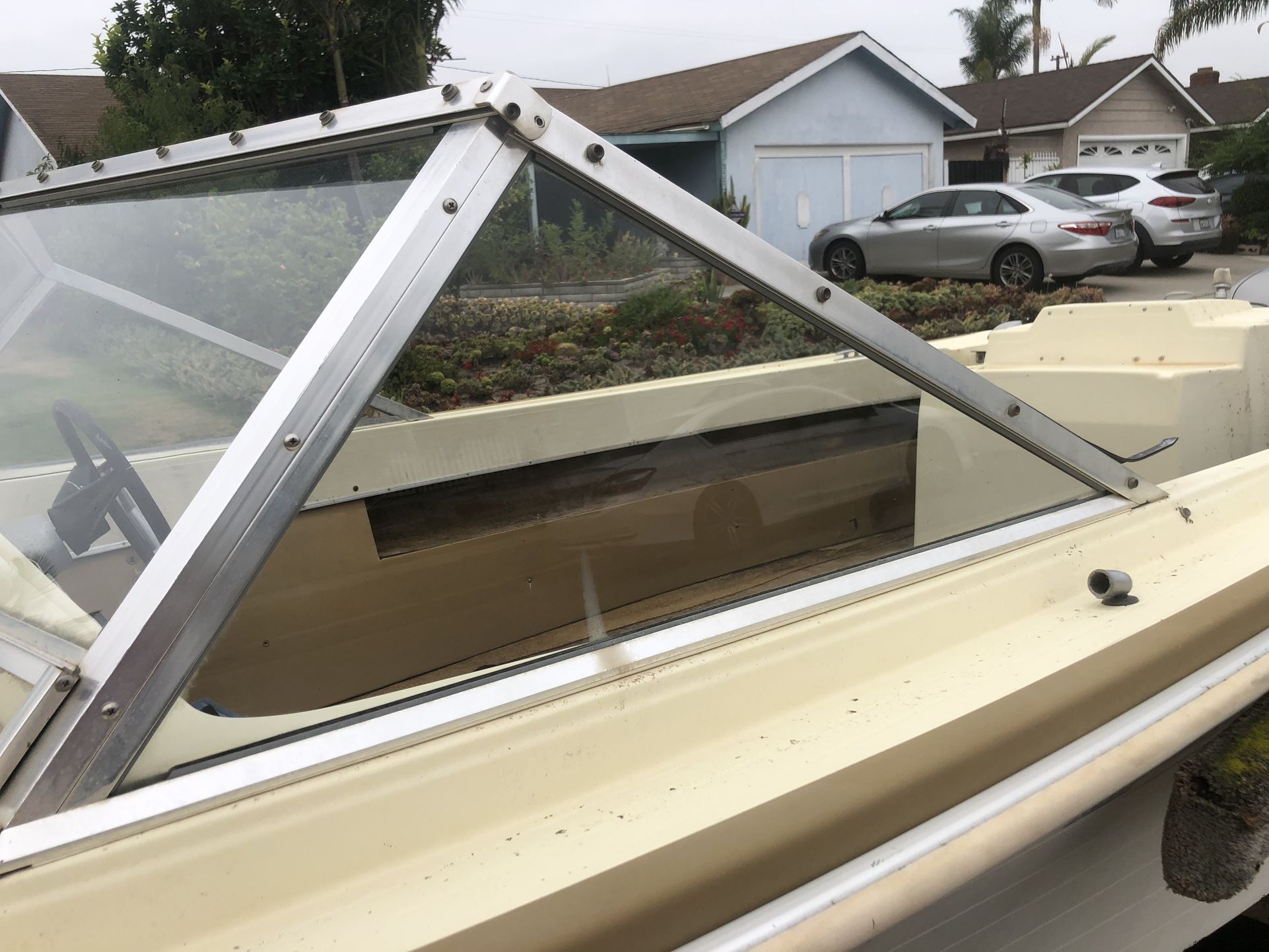 classic boat windshield