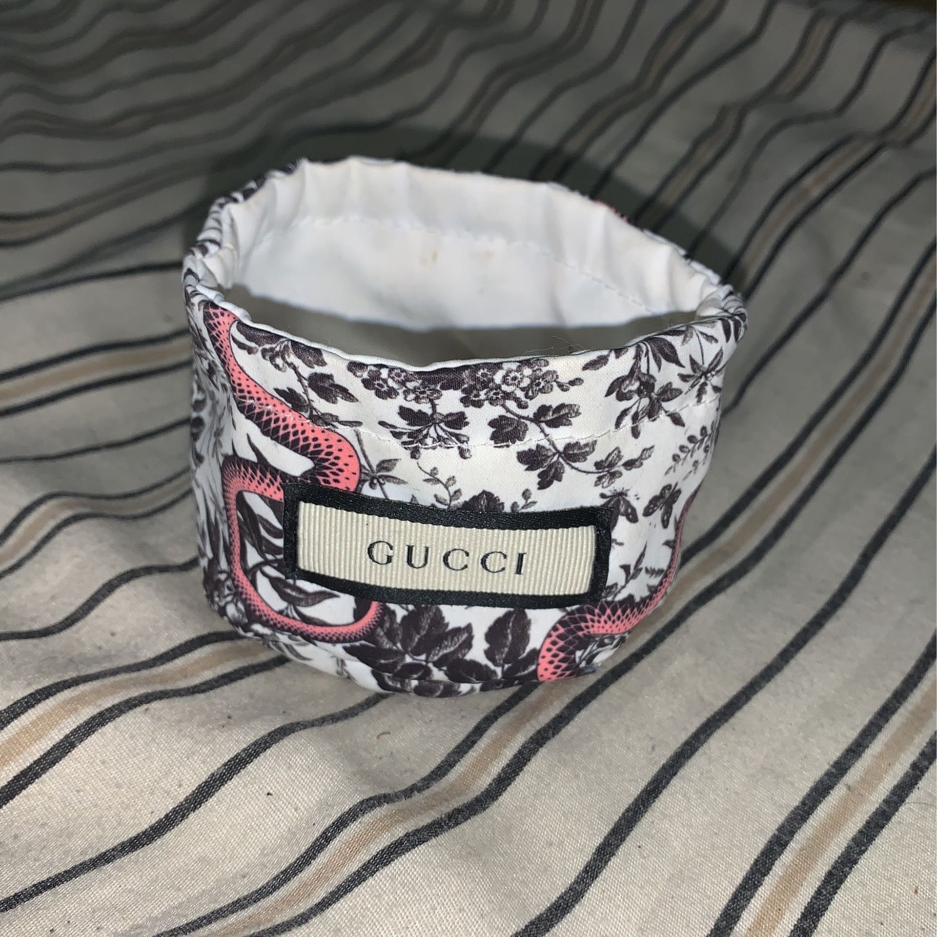 Mini Gucci Pouch