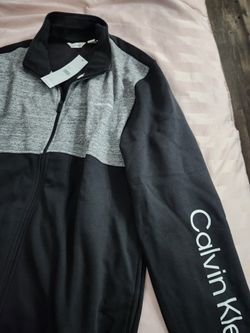 New Calvin Clain Men's Swetter Size L