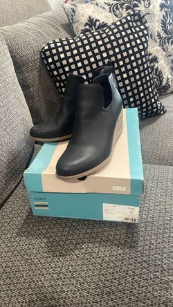 TOMS Black Kallie Leather