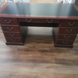 Office Desk And Credenza 