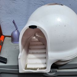Petmate Igloo Potty For You Pet