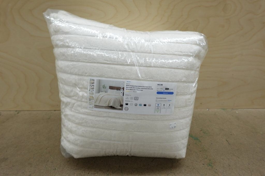 BEDELITE Fleece King Comforter Set (King, 102″×90″)