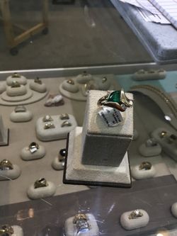 14K yellow gold Diamond and emerald ring