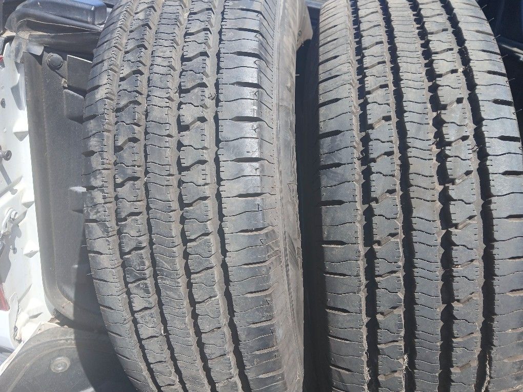 LT225/75R16 Bfgoodrich Commercial Ta Tires (2)