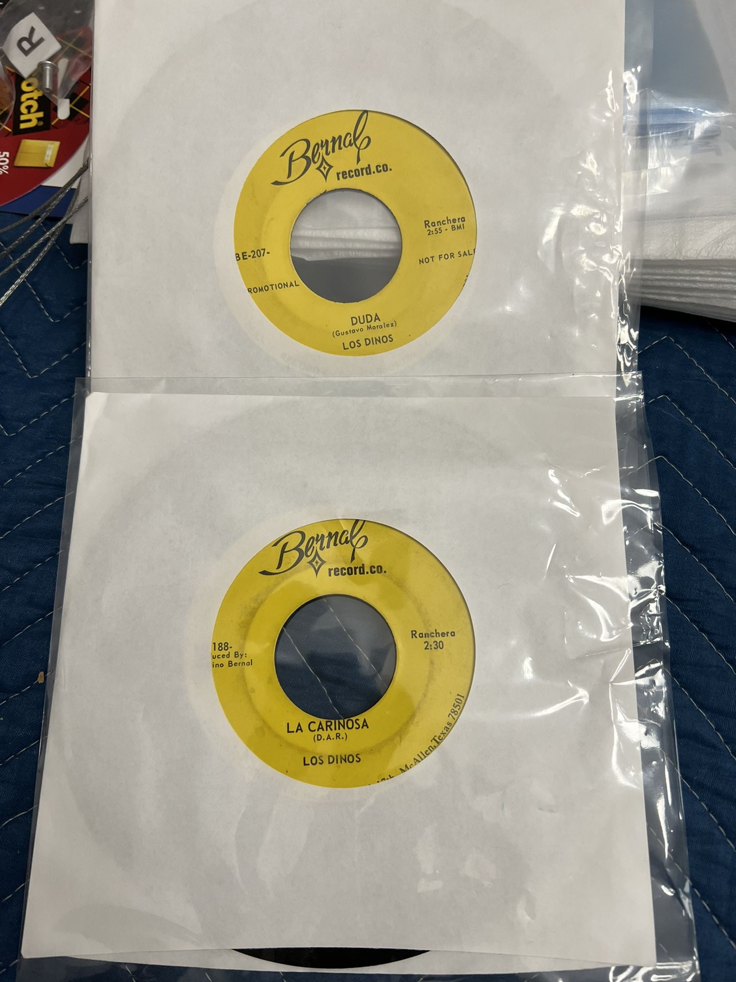 2 Los Dinos 45s - Selena’s Dad’s Band