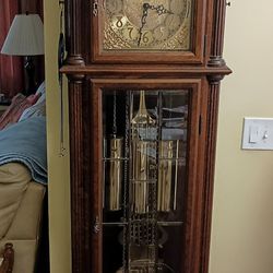 Beautiful Vintage 1984 Kieninger Grandfather Clock