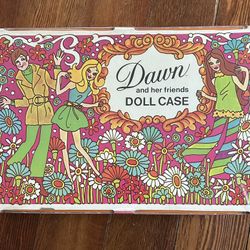Dawn Dolls And Case. Vintage 1970’s. Great Condition.