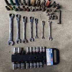 Tool set Icon, Quinn