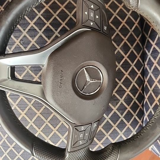 2014 Mercedes E350 Steering Wheel Assembly 