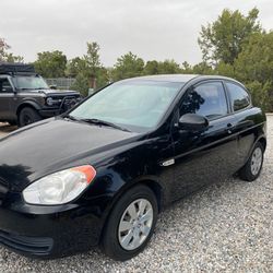 2010 Hyundai Accent 