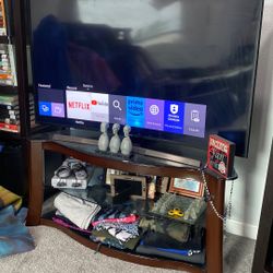 Samsung Curved 55" 4K UHD Smart LED TV And Stand
