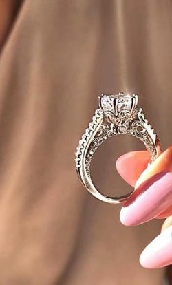 Wedding ring/engagement ring