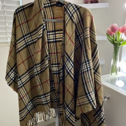 Women’s Poncho/Cardigan