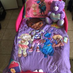 Hello Kitty Toddler Bed 