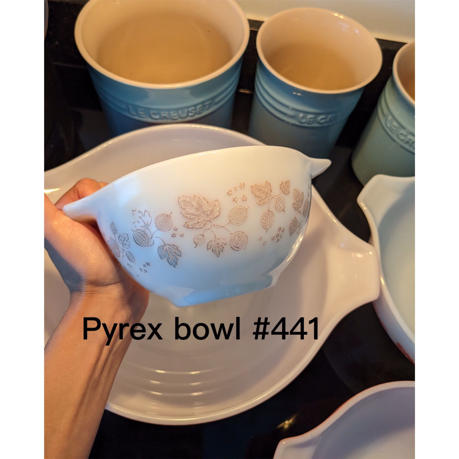  Vintage PYREX gooseberry mixing bowl 441 1.5pt