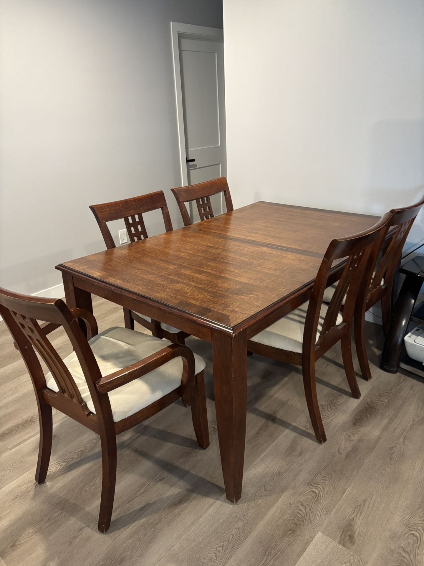 Table With 6 Chairs