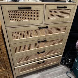 AOGLLATI 6 Drawer Dresser