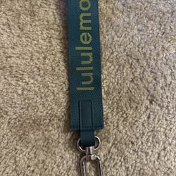 Lululemon Never Lost Keychain 