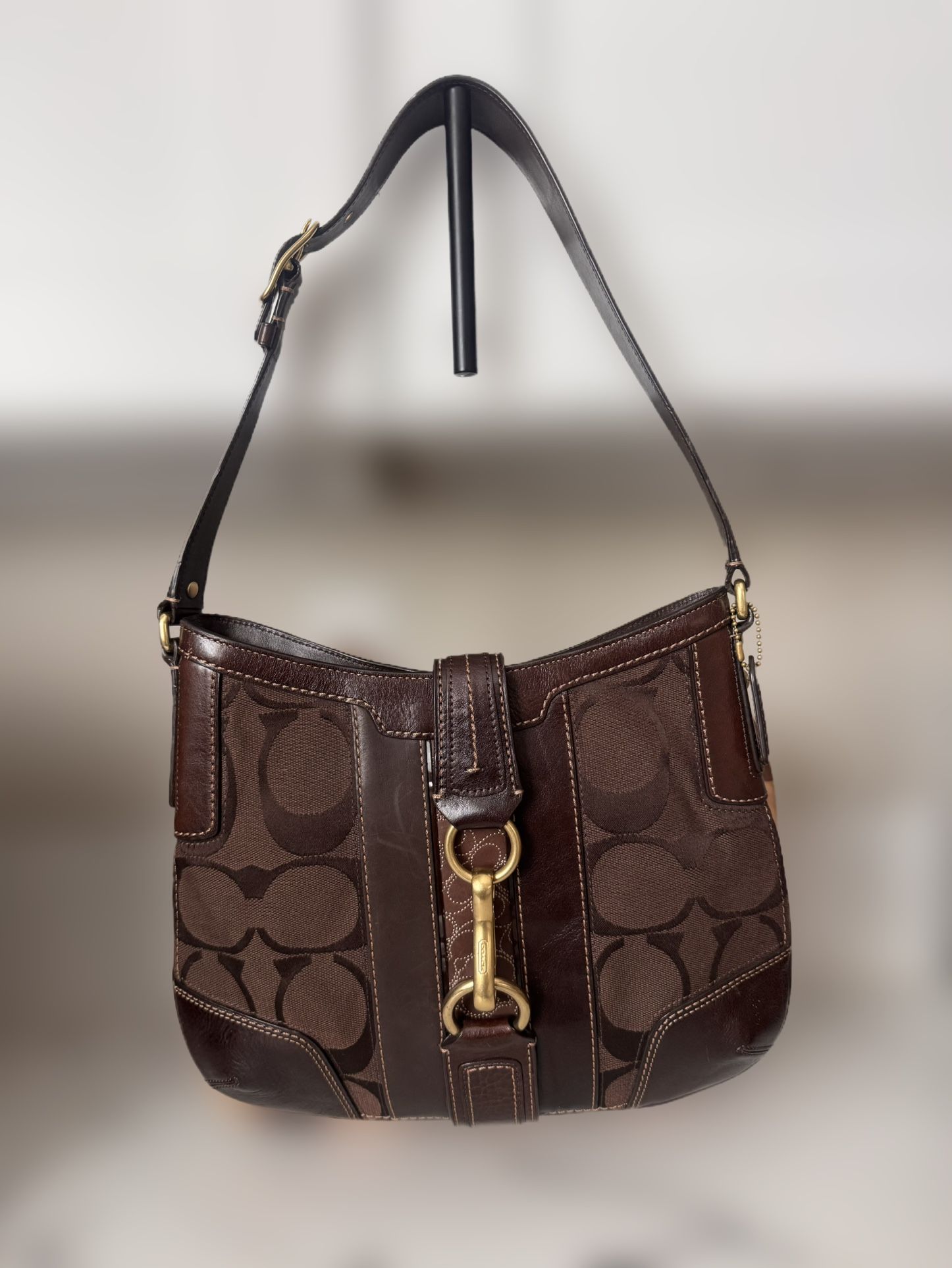 Hampton Signature Hobo Coach bag
