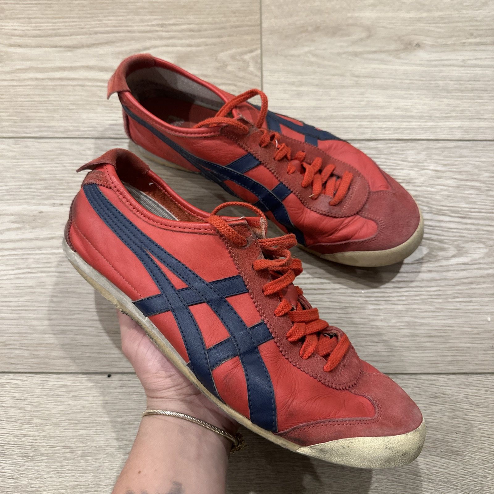 Asics Onitsuka Tiger Shoes Men’s 11 Red HL7C2 Running Casual