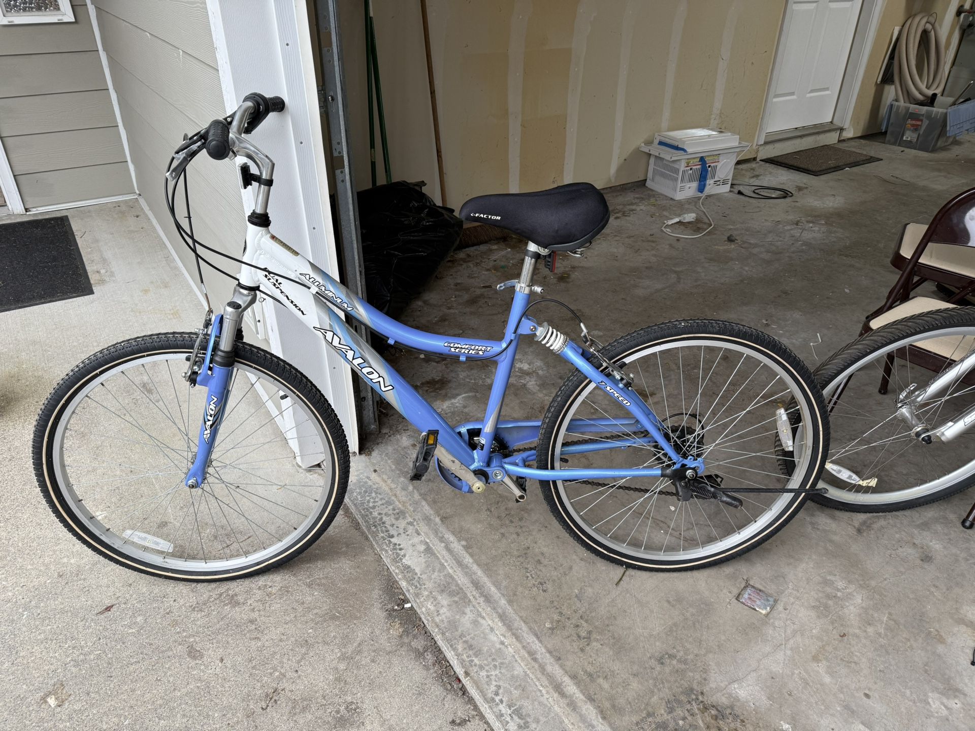 Avalon 7 Speed Women’s Bike